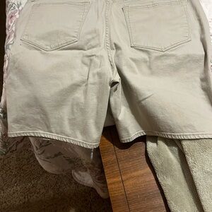 Lee Riders Midrise Tan Shorts